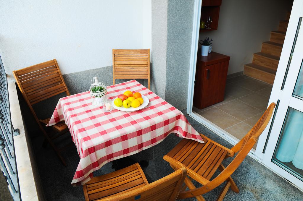 Beach Villa Bb โปดสตรานา ภายนอก รูปภาพ