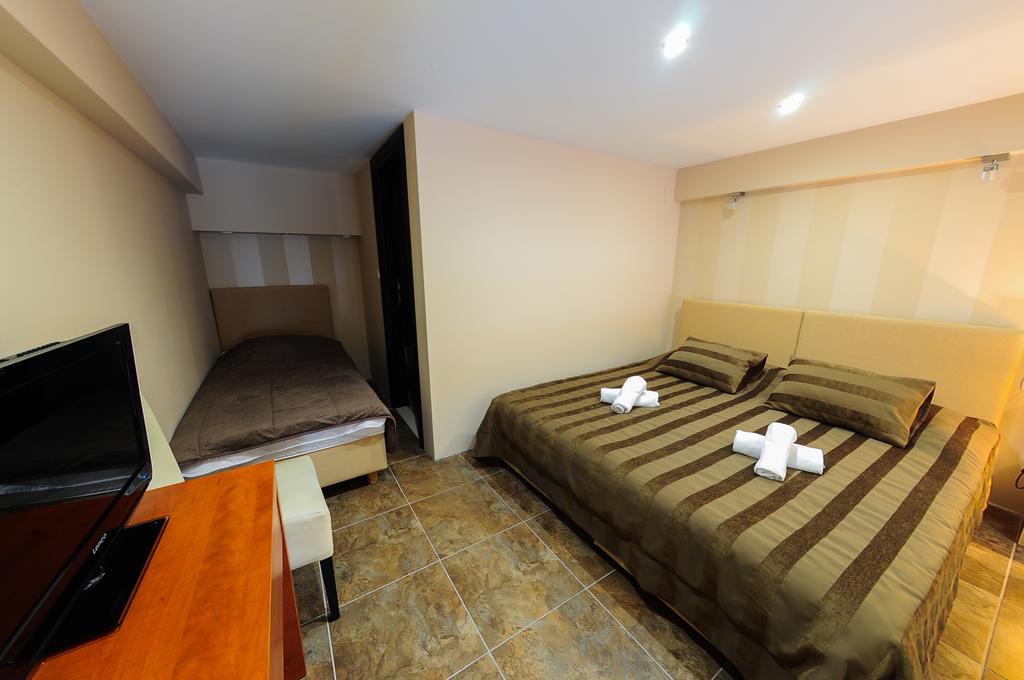 Beach Villa Bb โปดสตรานา ภายนอก รูปภาพ
