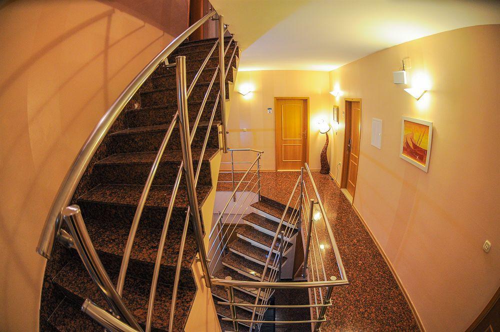Beach Villa Bb โปดสตรานา ภายนอก รูปภาพ