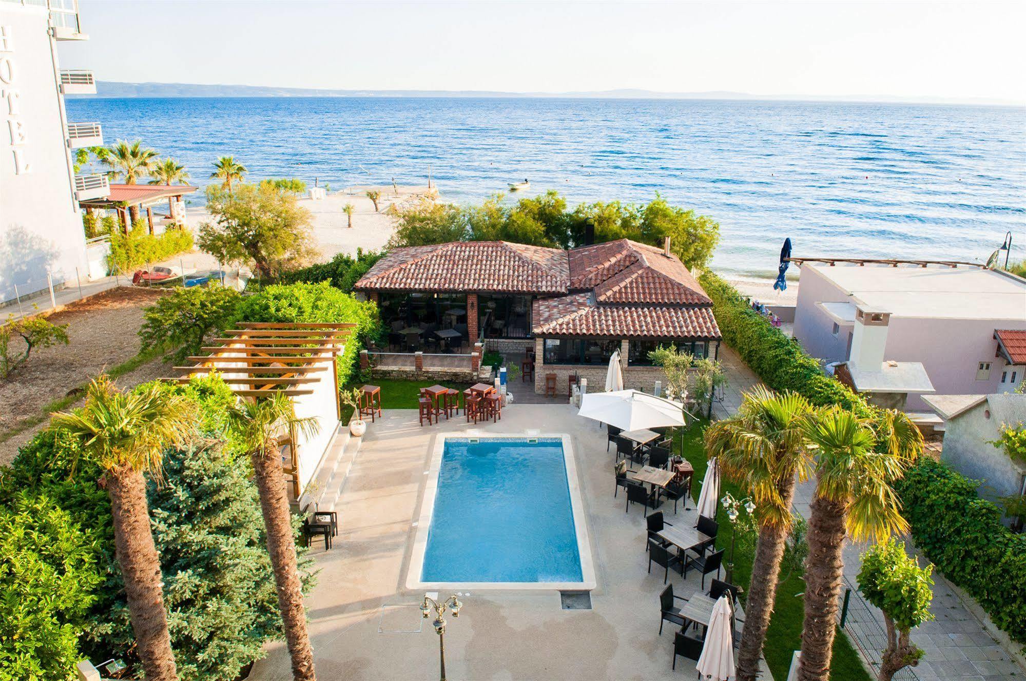 Beach Villa Bb โปดสตรานา ภายนอก รูปภาพ